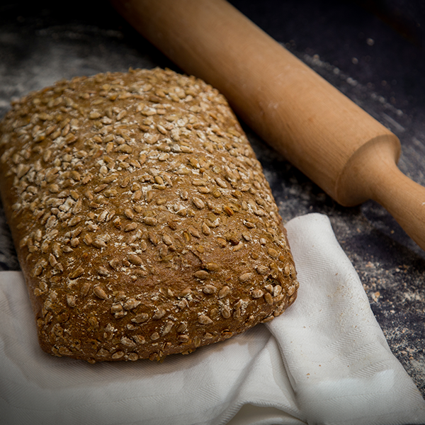 Emir Bakery Köy Ekmeği Ay Çekirdekli Ekmekleri